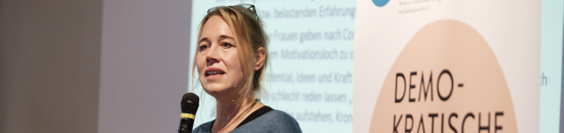 Prof. Dr. Beate Küpper auf der Tagung "Nichts als Krise(n)?" Foto: Wolfgang Borrs
